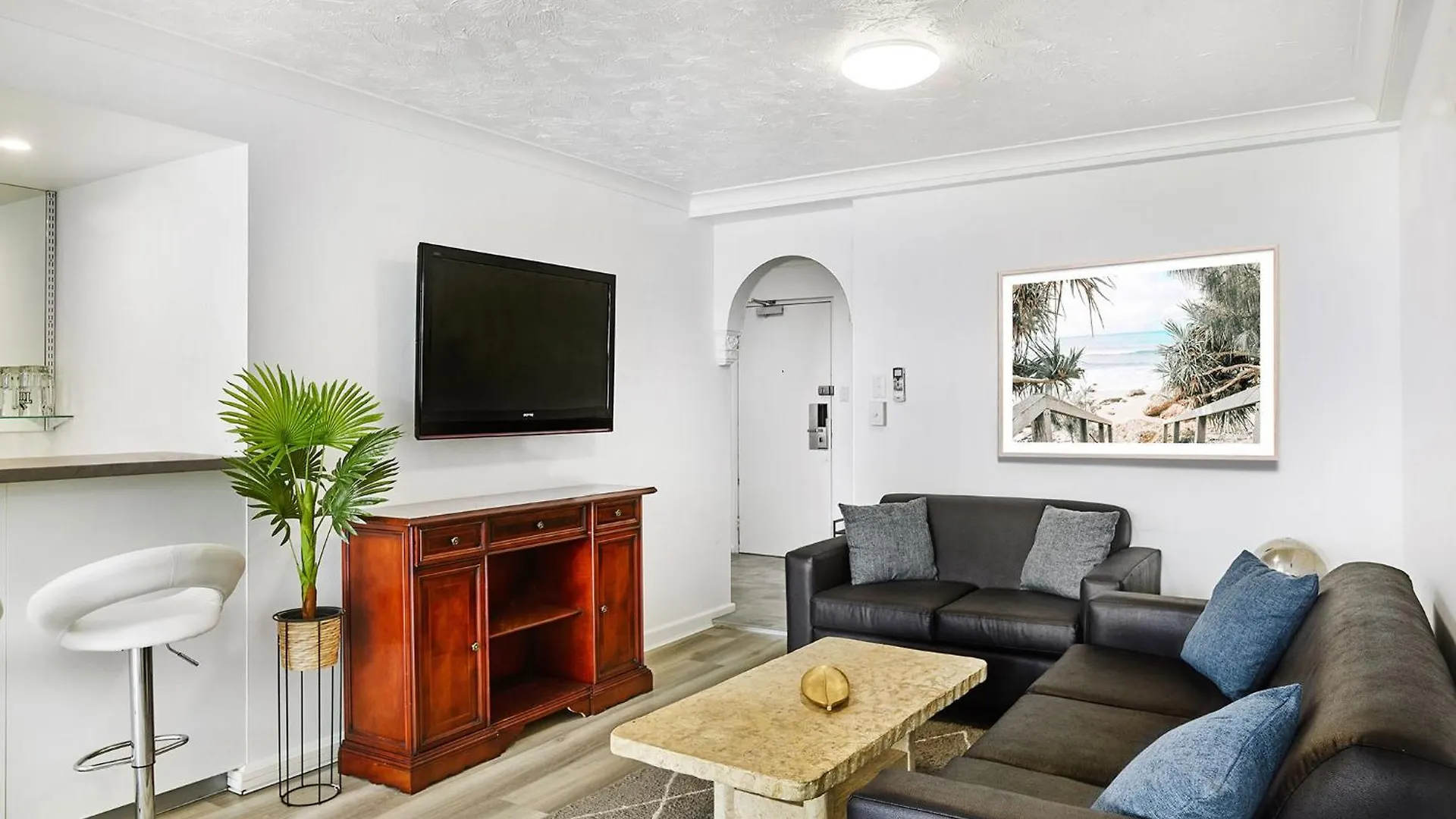 Beachcomber Surfers Paradise Gold Coast Apartment
