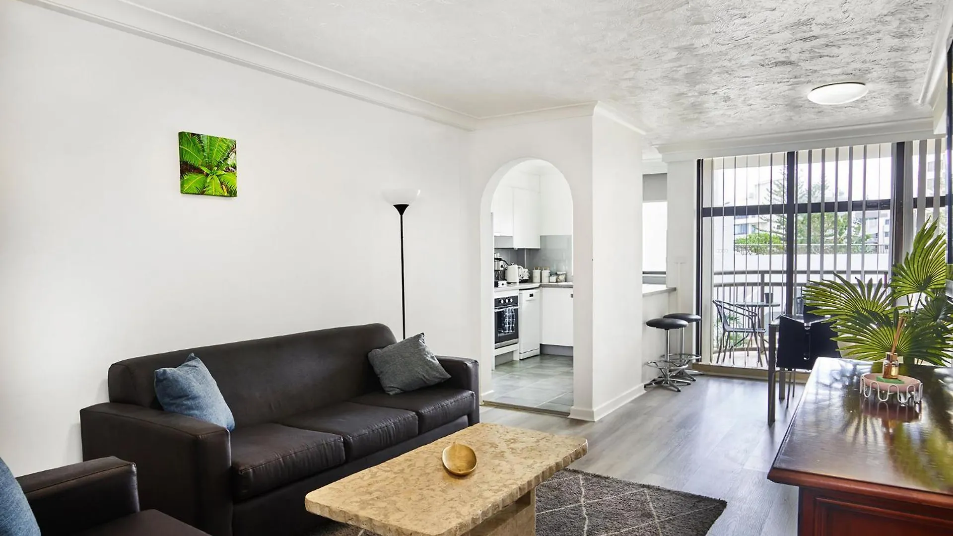 Beachcomber Surfers Paradise Gold Coast Apartment